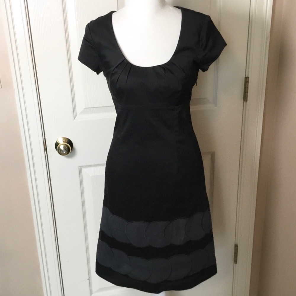 Boden Cap Sleeve Black & Gray Shift Dress - Size 2